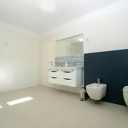 Hébergement de vacances Ferienvilla Mit Privatem Pool By Interhome Pula