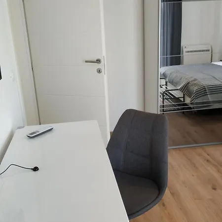 Ferienvilla Mit Privatem Pool By Interhome Hébergement de vacances Pula