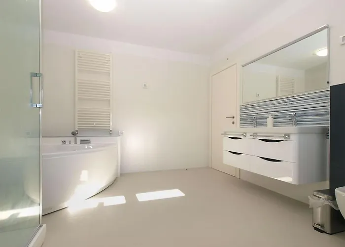 Prázdninový dům Ferienvilla Mit Privatem Pool By Interhome
