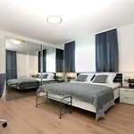 Ferienvilla Mit Privatem Pool By Interhome Pula