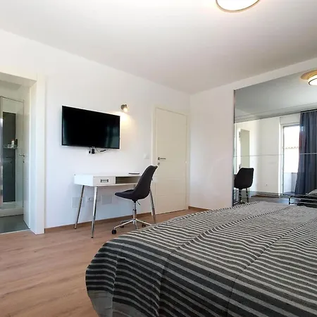 Ferienvilla Mit Privatem Pool By Interhome