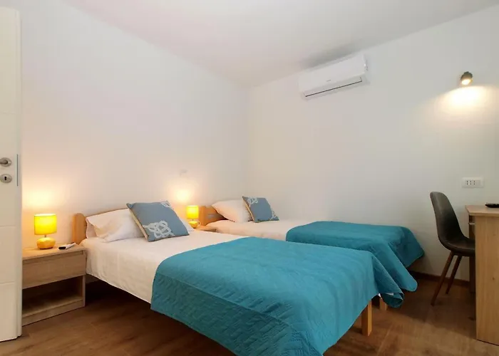 Ferienvilla Mit Privatem Pool By Interhome Pula