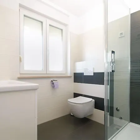 Ferienvilla Mit Privatem Pool By Interhome